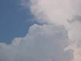 foto nuvole cumuli temporaleschi